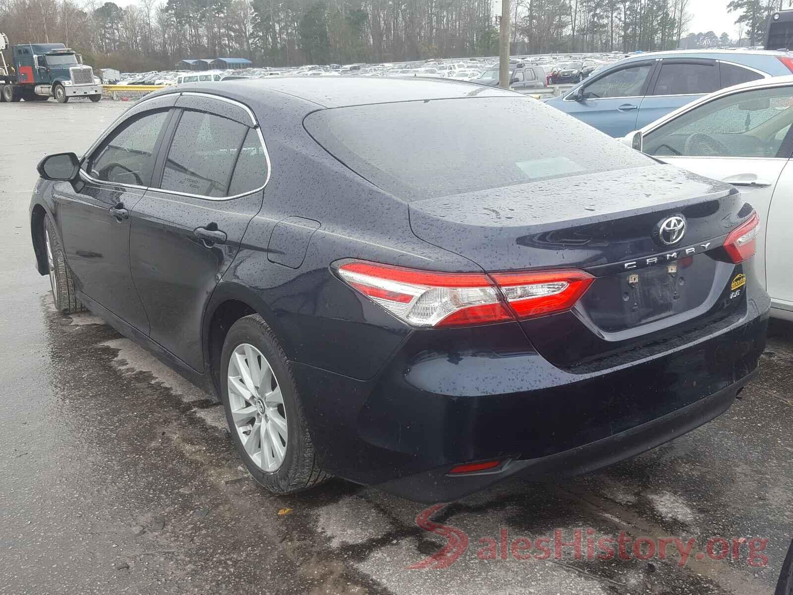 4T1B11HK8JU635183 2018 TOYOTA CAMRY