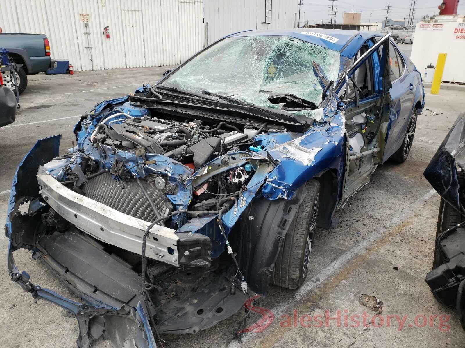 4T1B11HK1KU209143 2019 TOYOTA CAMRY