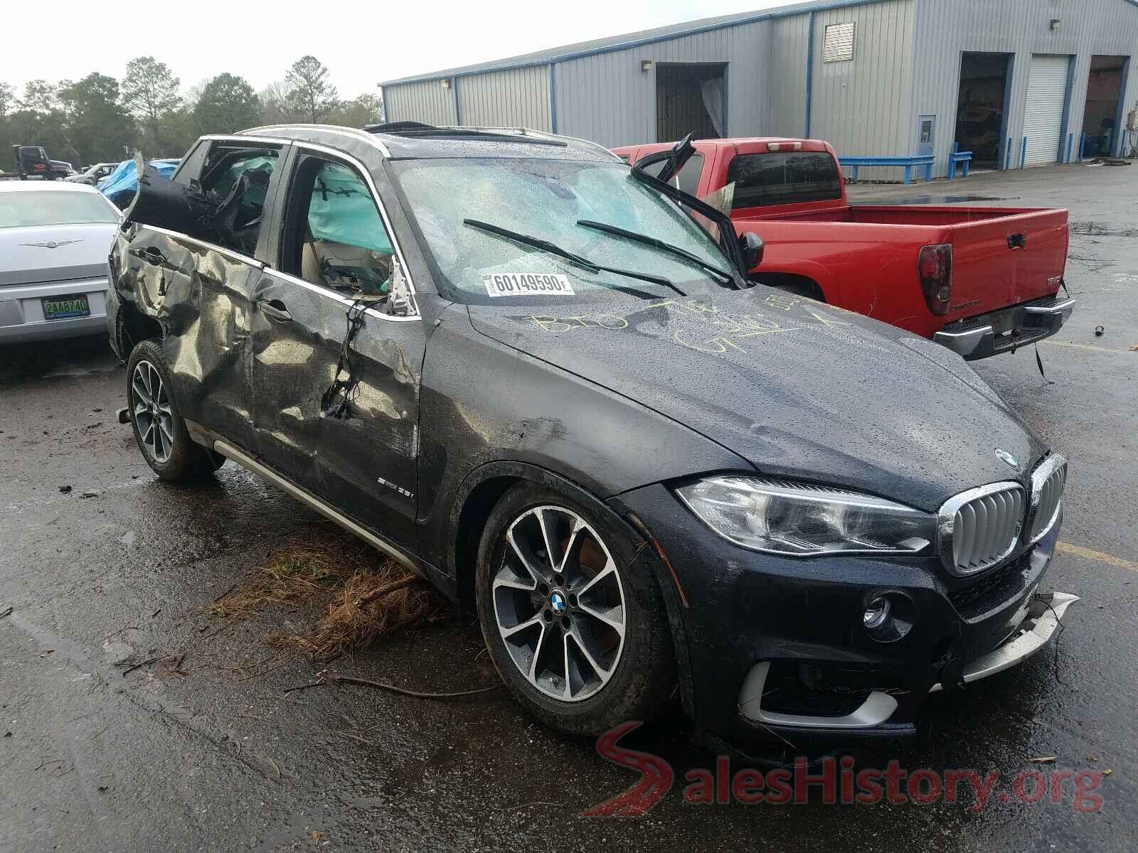 5UXKR2C55J0Z17677 2018 BMW X5