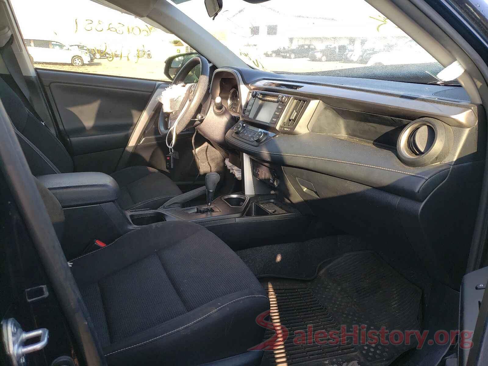 JTMRJREV3JD227206 2018 TOYOTA RAV4