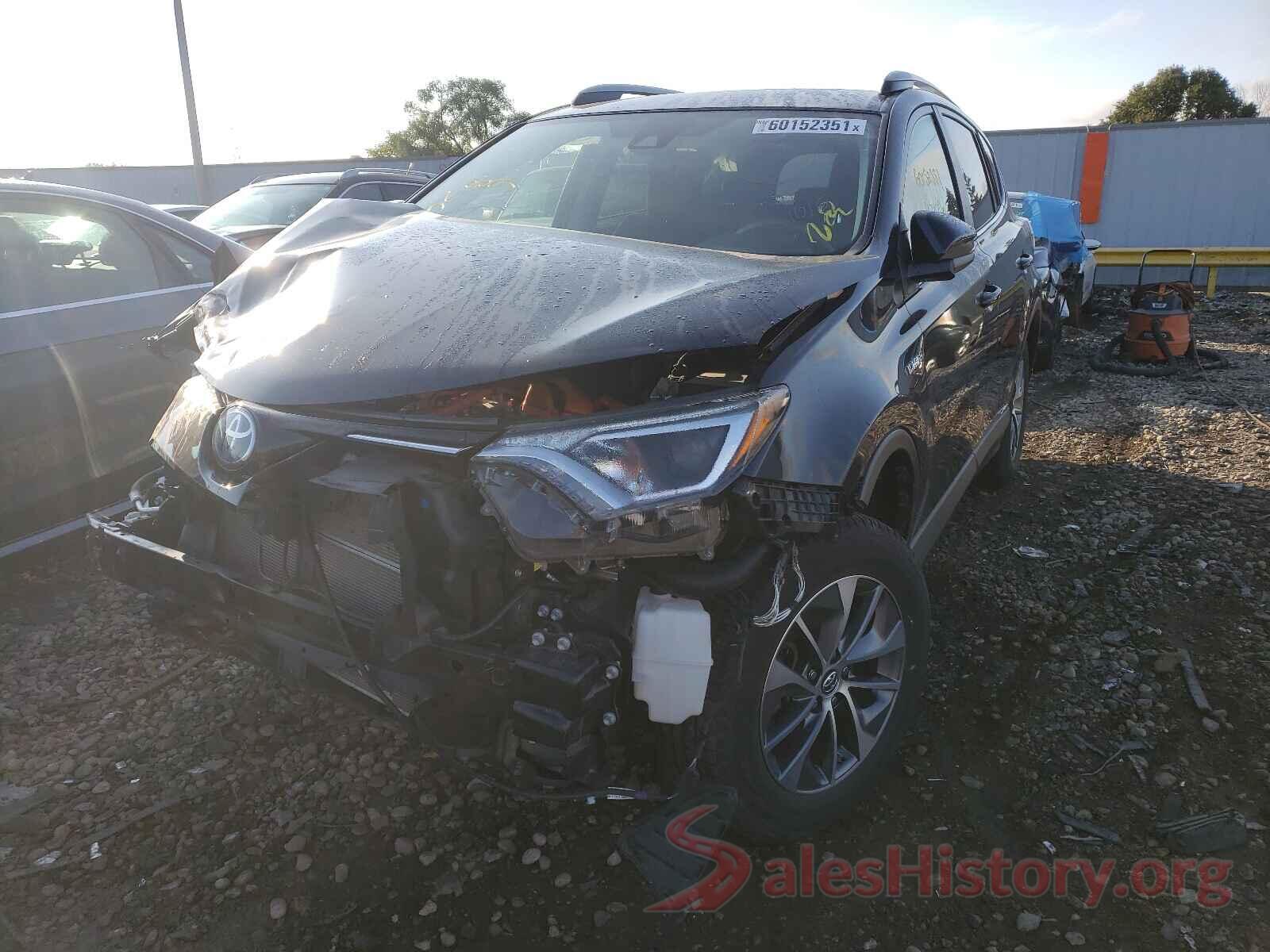 JTMRJREV3JD227206 2018 TOYOTA RAV4