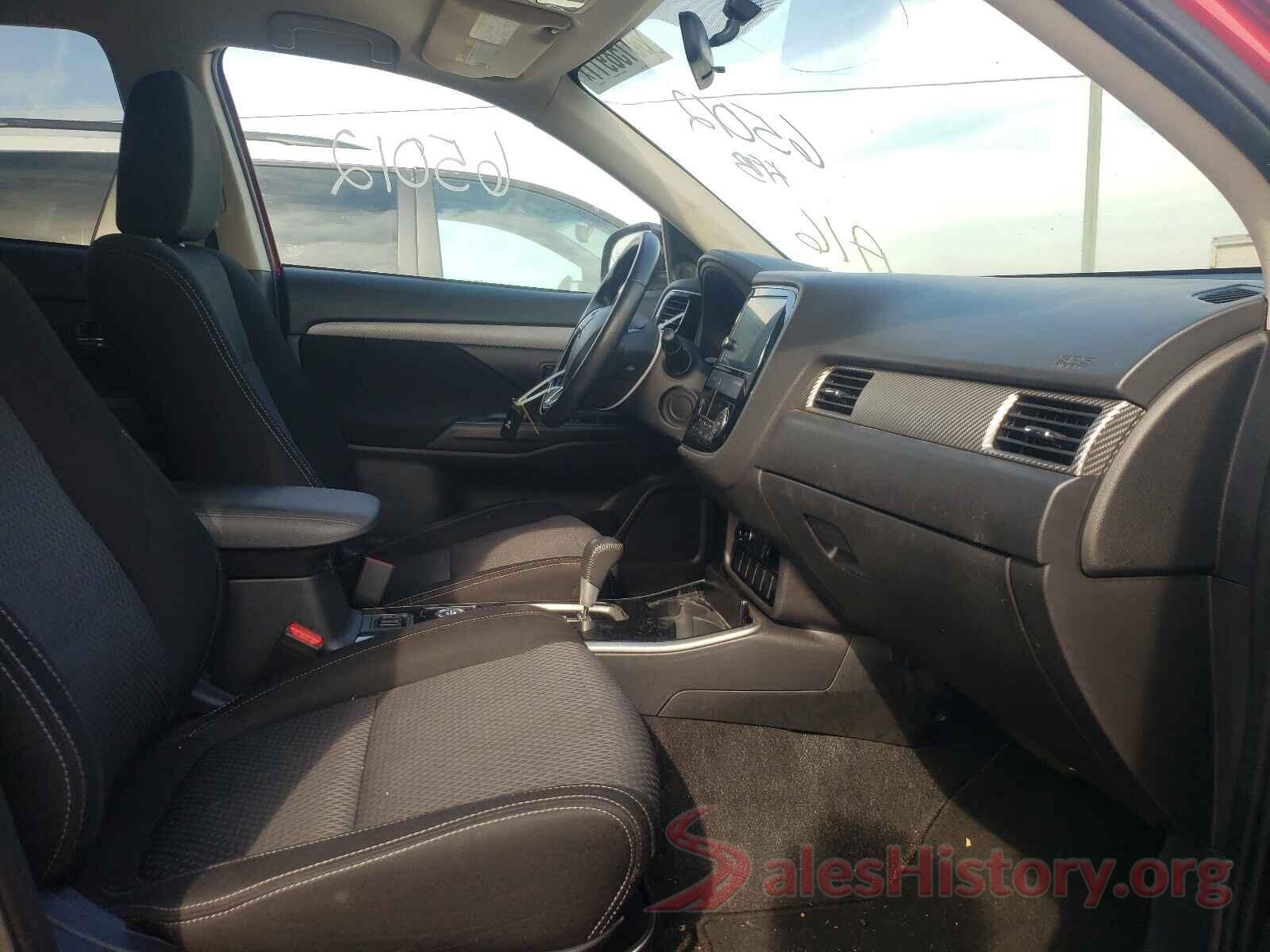 JA4AZ3A32JZ034470 2018 MITSUBISHI OUTLANDER