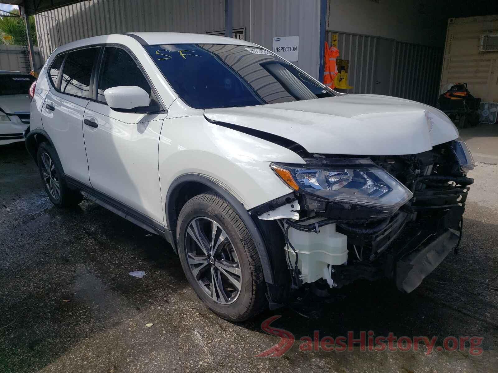 KNMAT2MT1JP601714 2018 NISSAN ROGUE