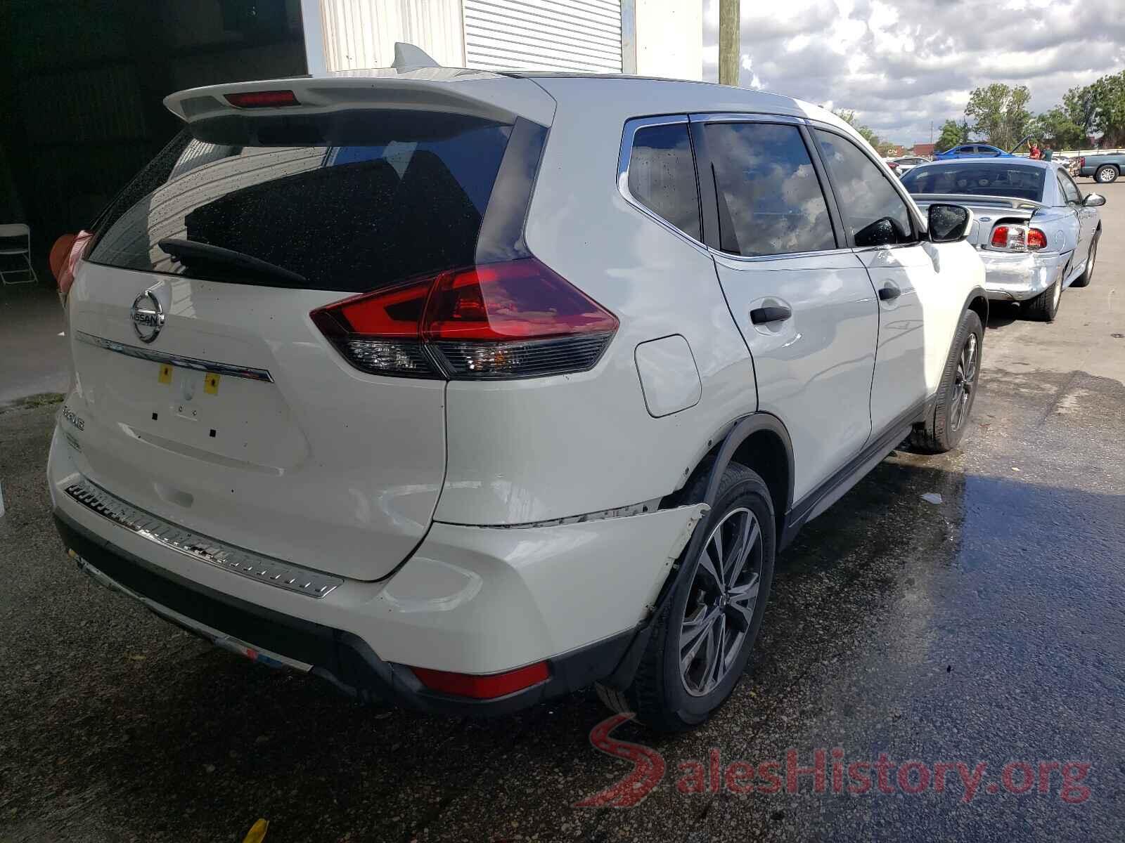 KNMAT2MT1JP601714 2018 NISSAN ROGUE