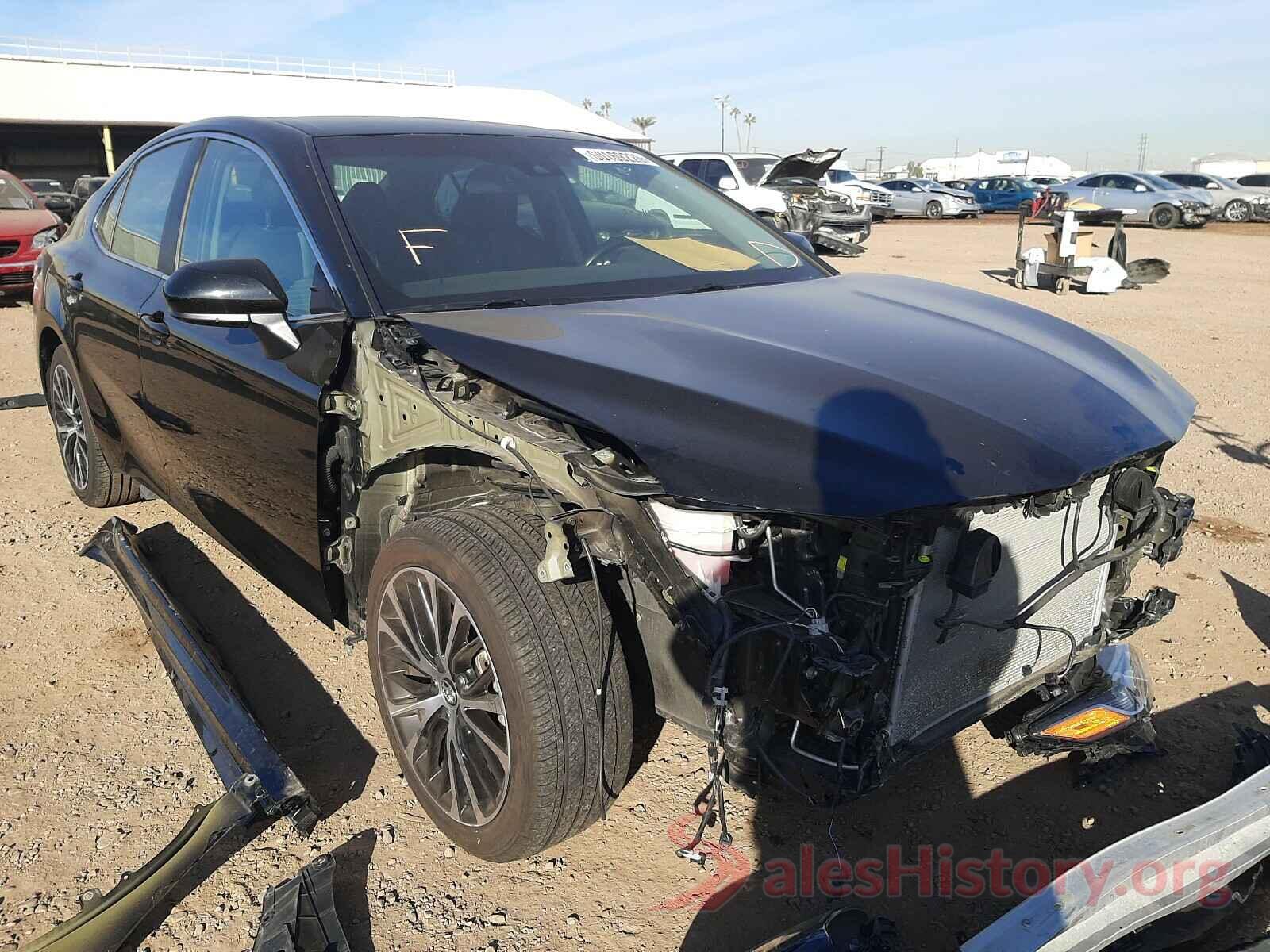 4T1B11HK9KU745810 2019 TOYOTA CAMRY