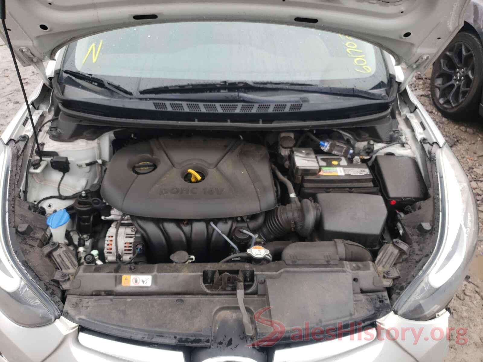 5NPDH4AE8GH731266 2016 HYUNDAI ELANTRA