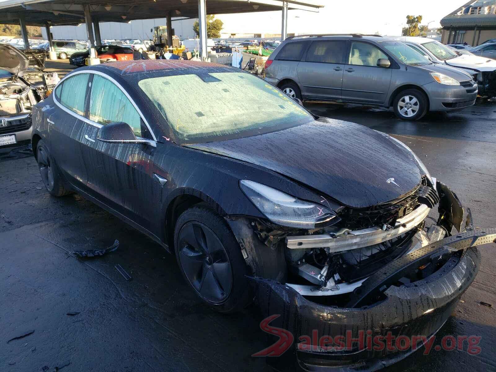 5YJ3E1EA7JF070300 2018 TESLA MODEL 3