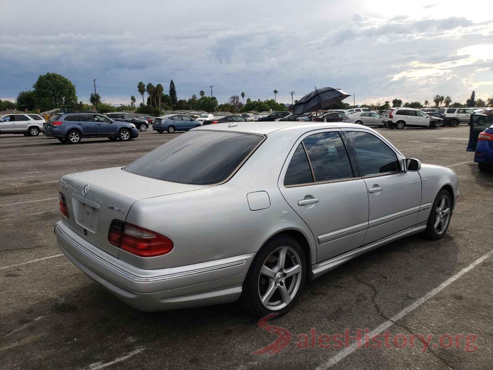 WDBJF70J01B277286 2001 MERCEDES-BENZ E-CLASS