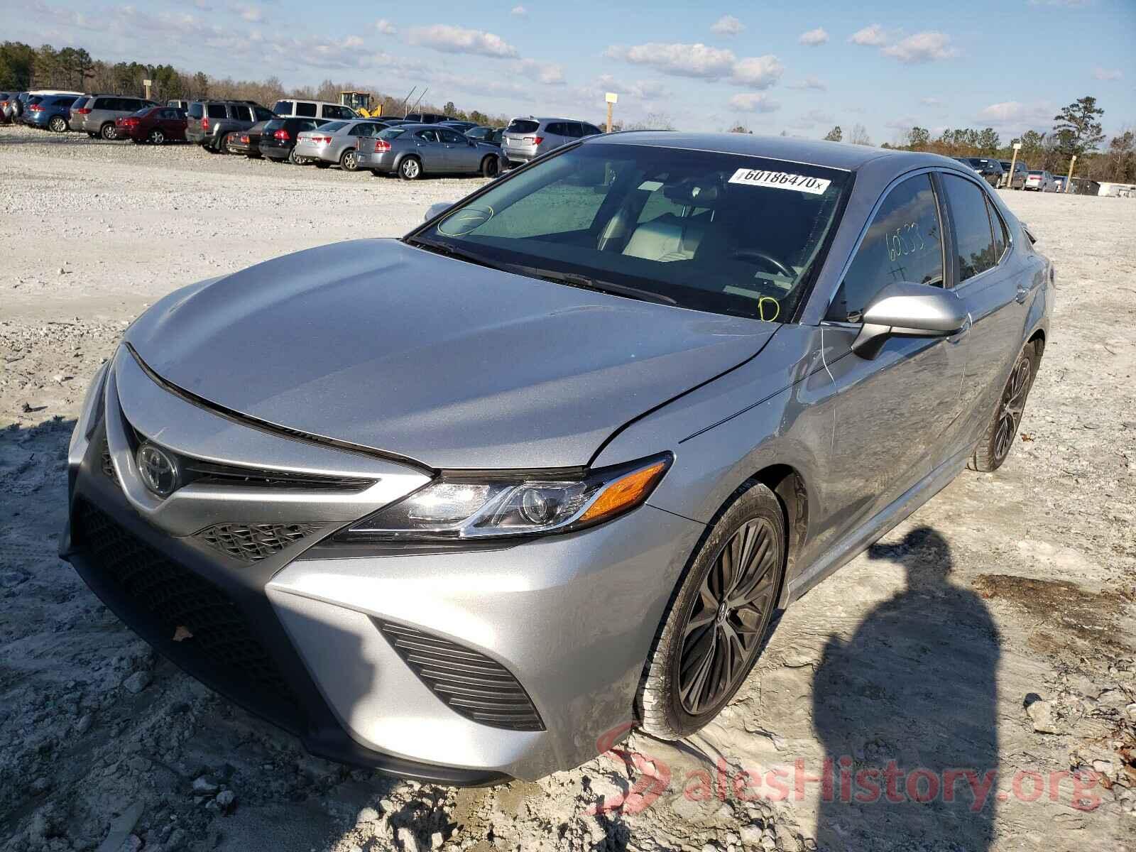 4T1B11HK6JU662852 2018 TOYOTA CAMRY