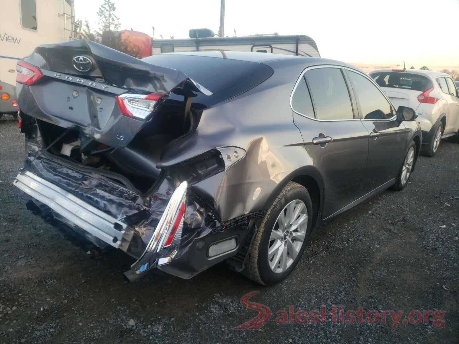 4T1B11HK4JU060645 2018 TOYOTA CAMRY