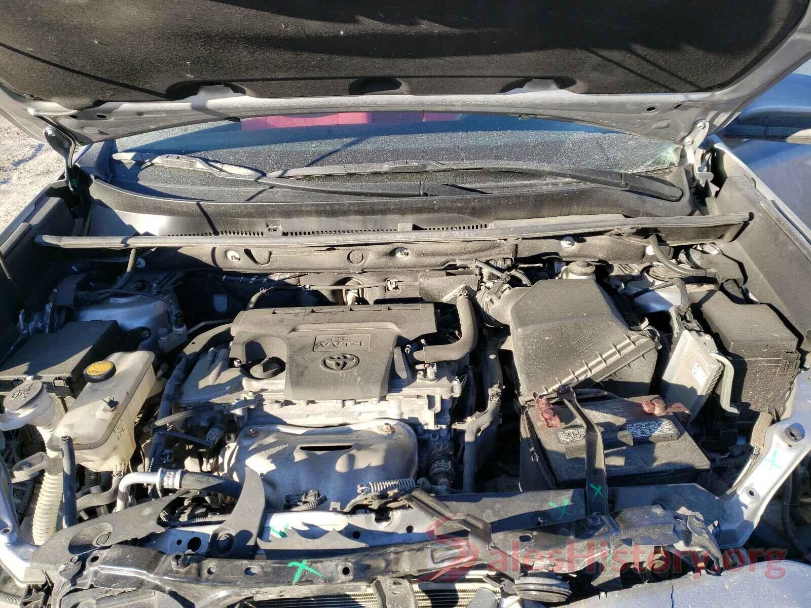 2T3RFREVXHW636673 2017 TOYOTA RAV4