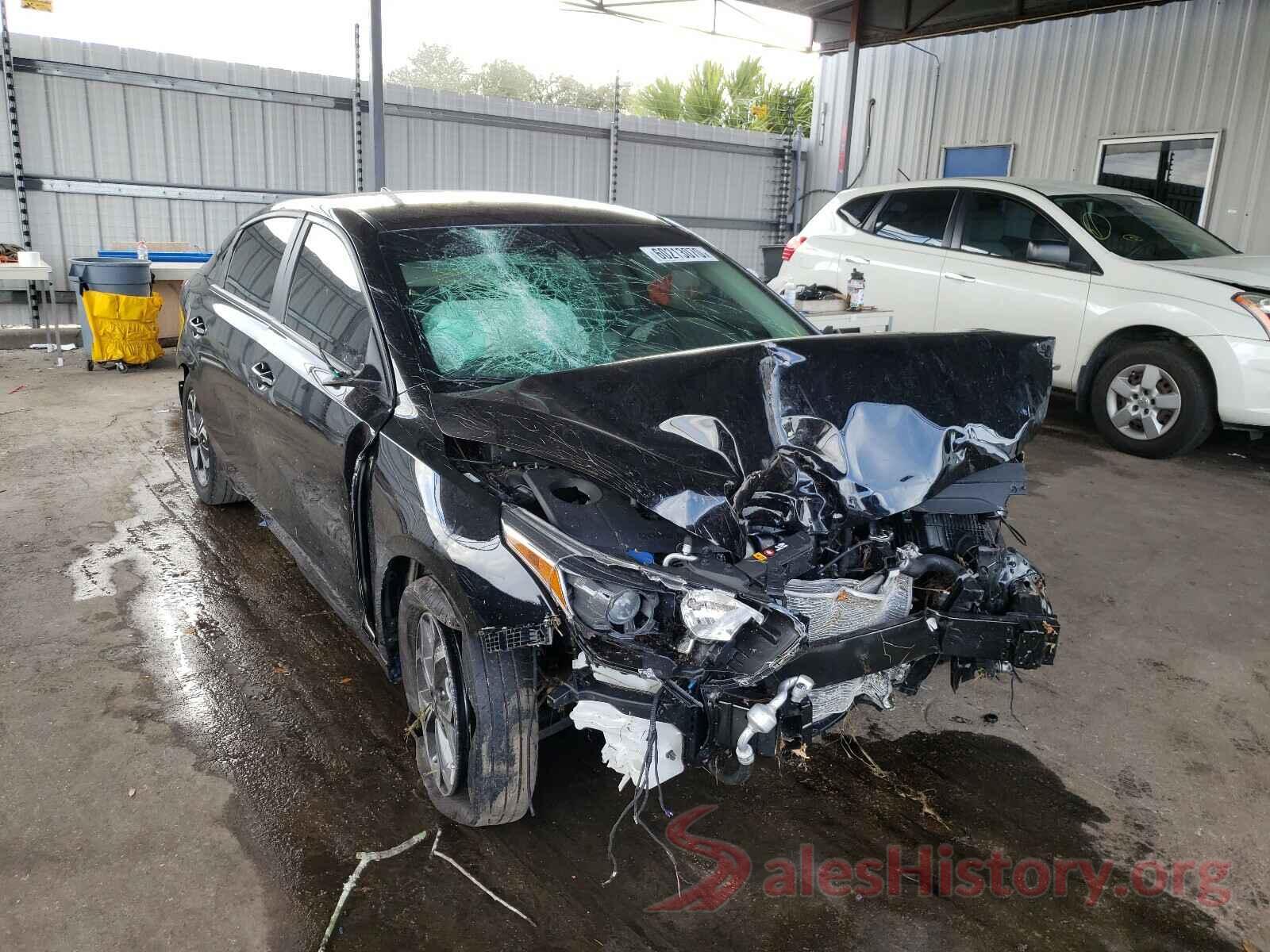 3KPF24AD1KE097118 2019 KIA FORTE