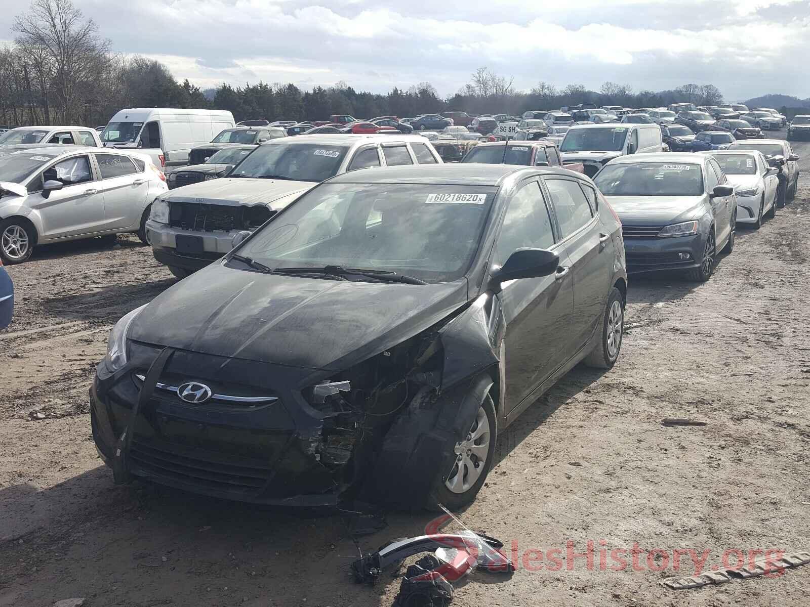 KMHCT5AE4HU325665 2017 HYUNDAI ACCENT