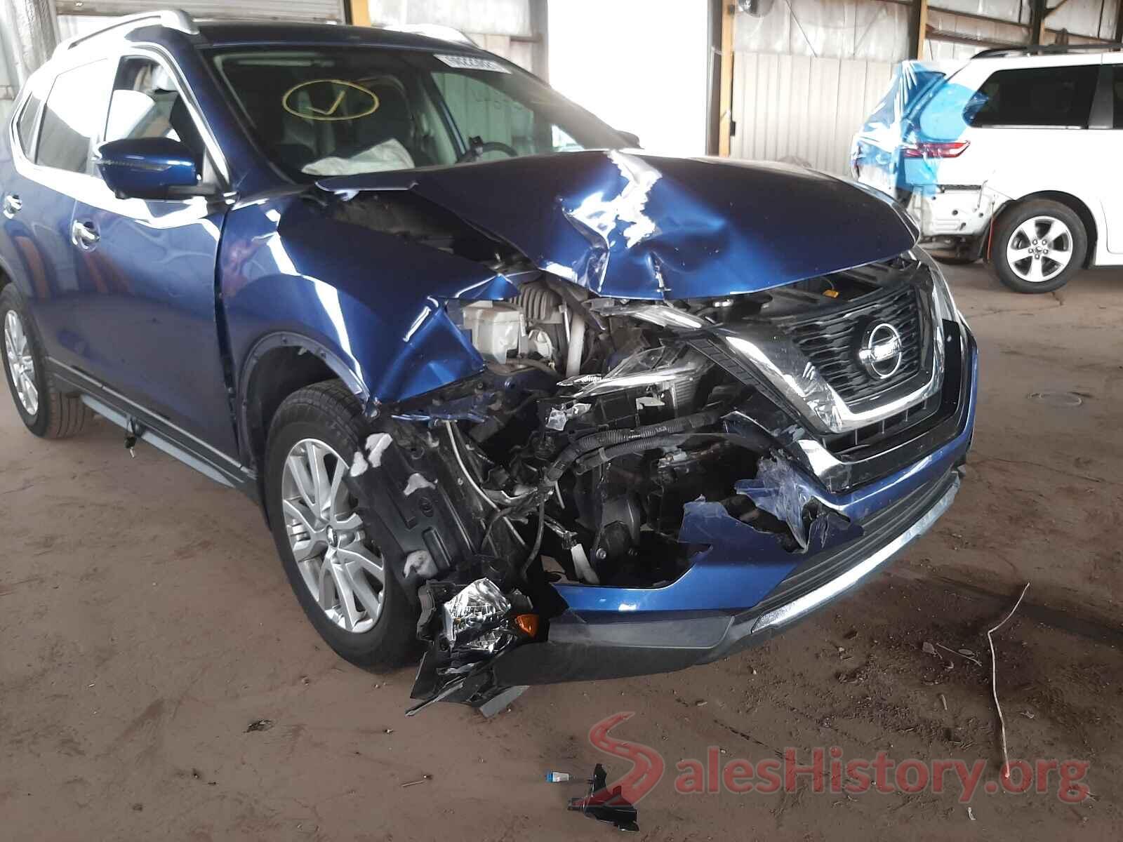 KNMAT2MT0HP568733 2017 NISSAN ROGUE