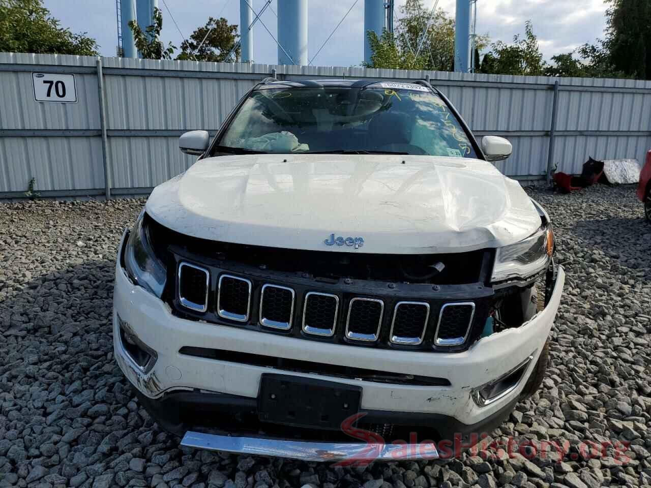 3C4NJDCB8JT397565 2018 JEEP COMPASS