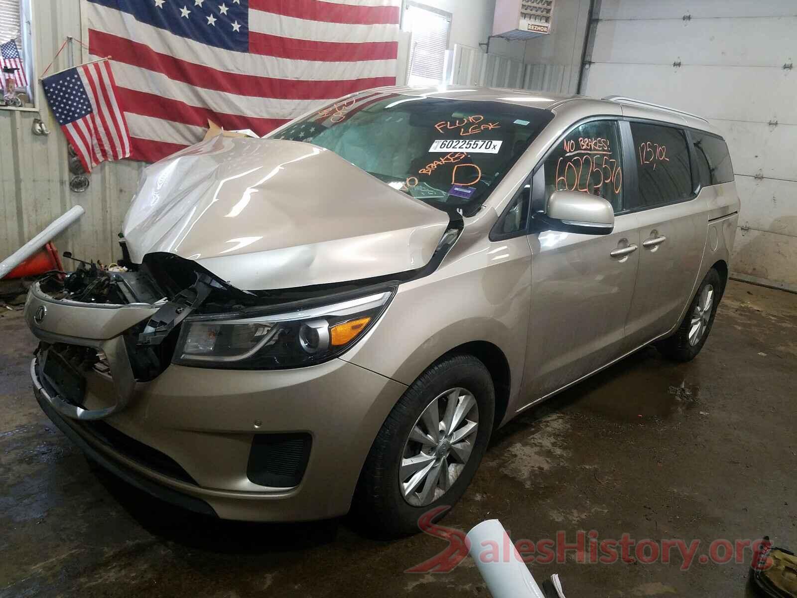 KNDMB5C17H6267464 2017 KIA SEDONA