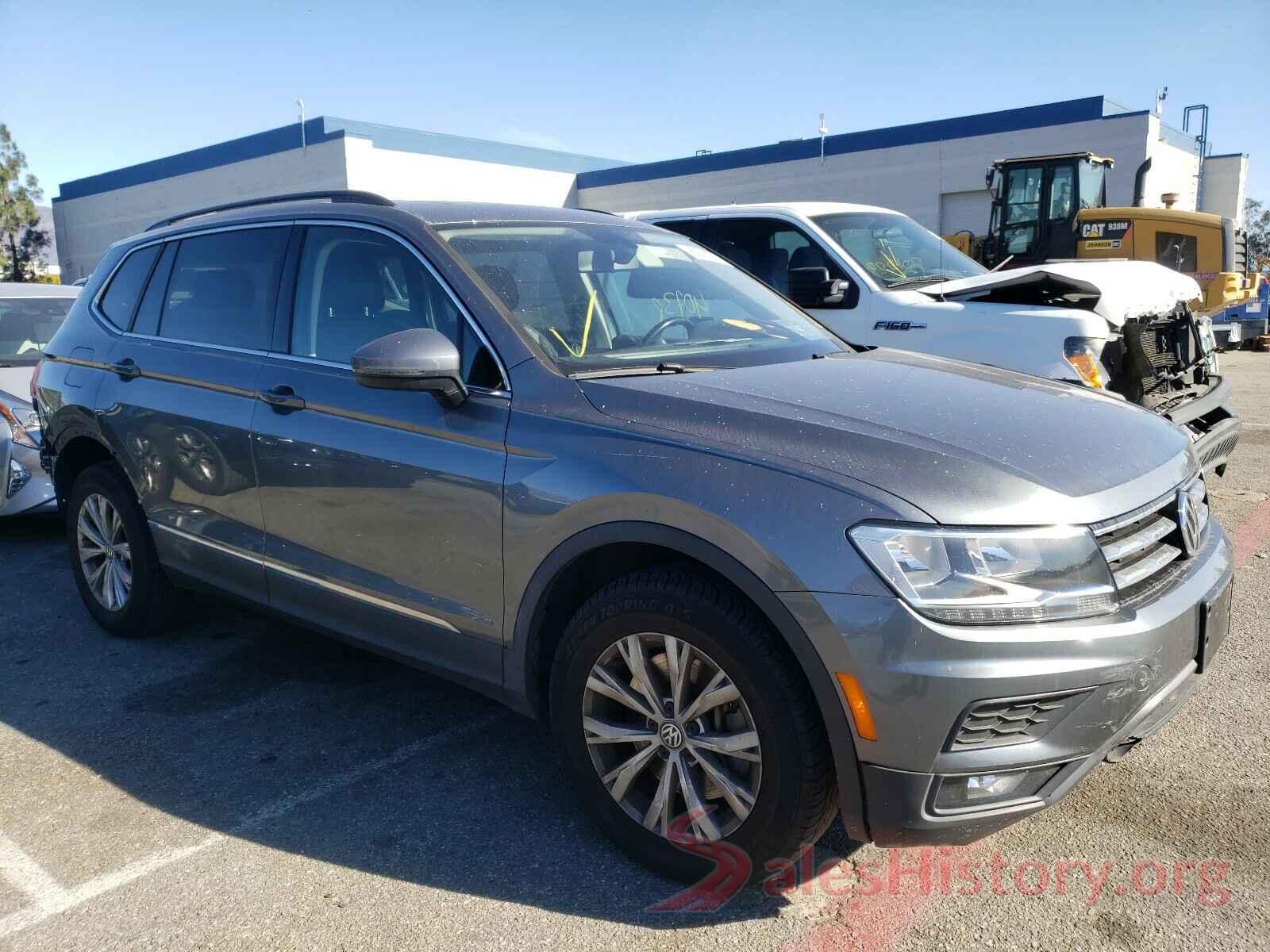 3VV2B7AX7JM017093 2018 VOLKSWAGEN TIGUAN