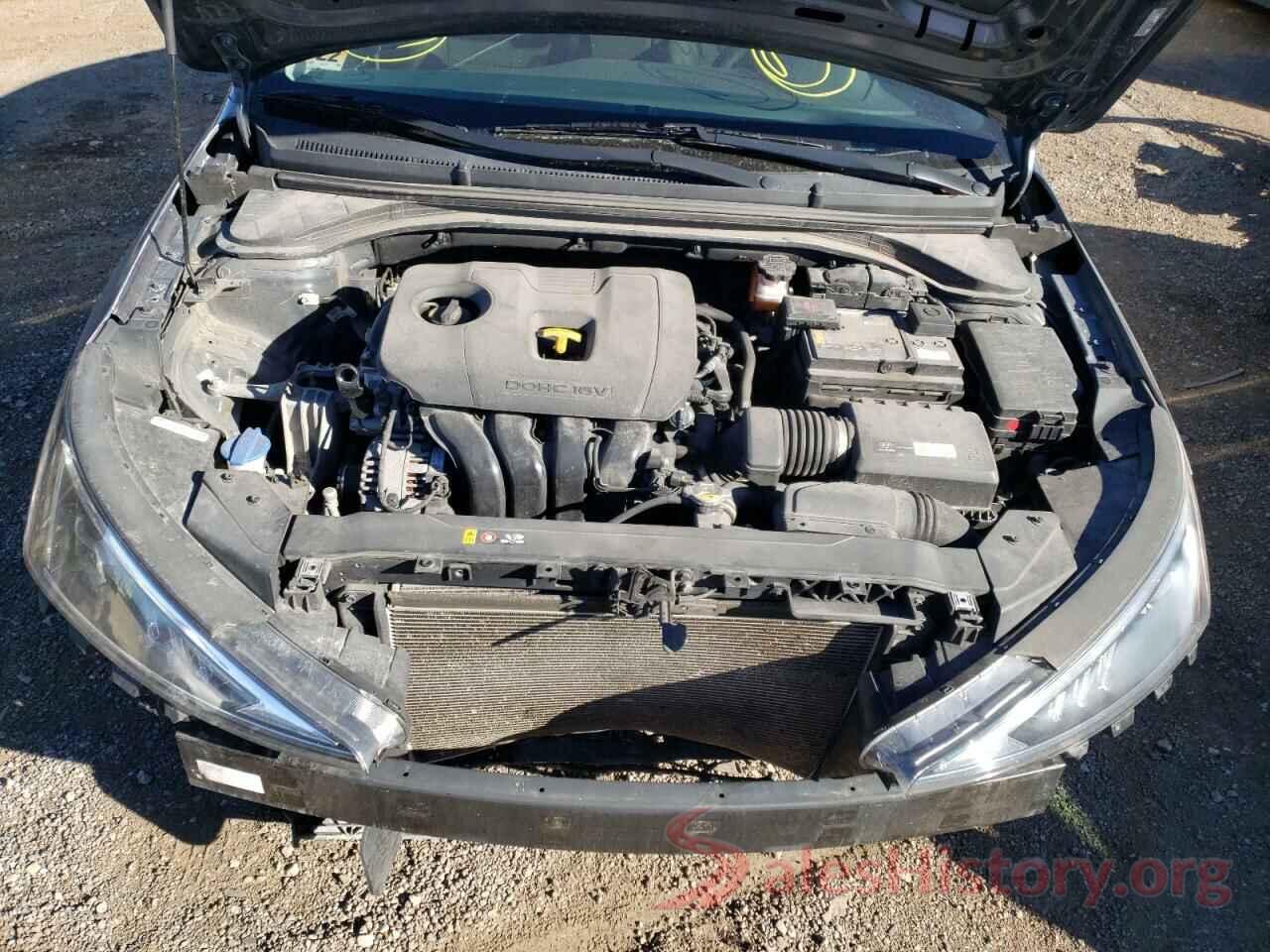 5NPD74LF6KH452674 2019 HYUNDAI ELANTRA