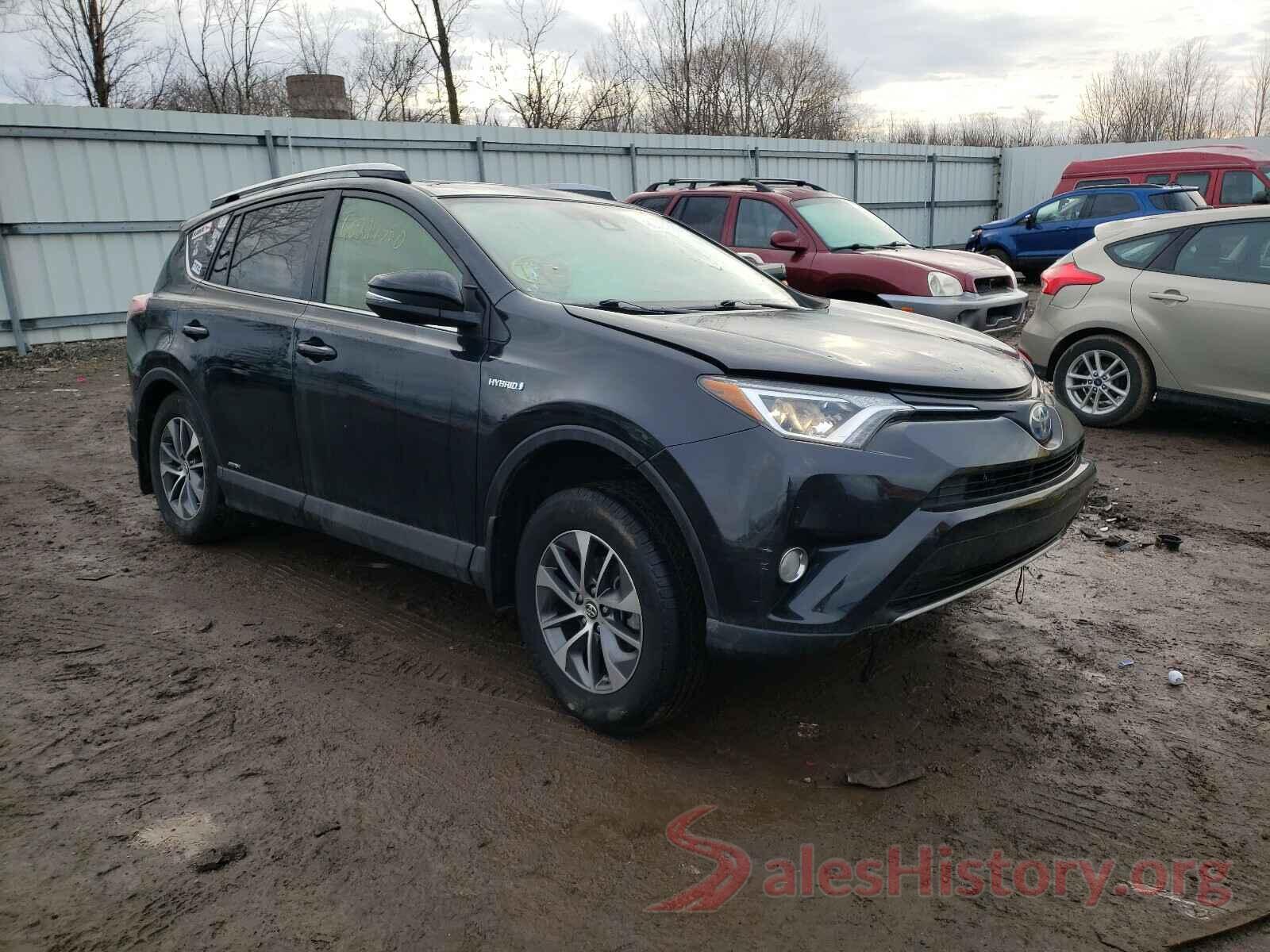 JTMRJREV9HD141778 2017 TOYOTA RAV4