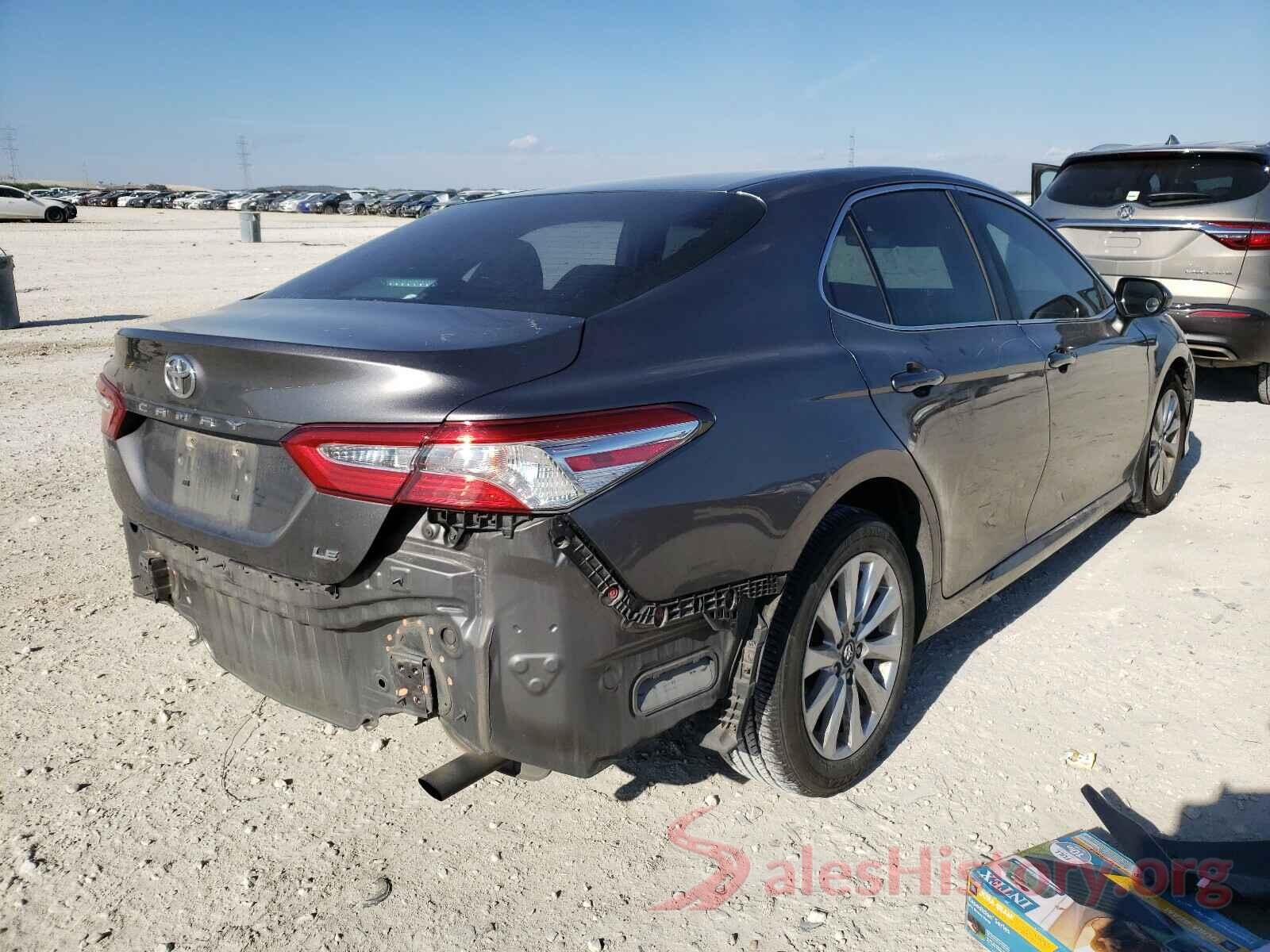 4T1B11HK2JU523785 2018 TOYOTA CAMRY