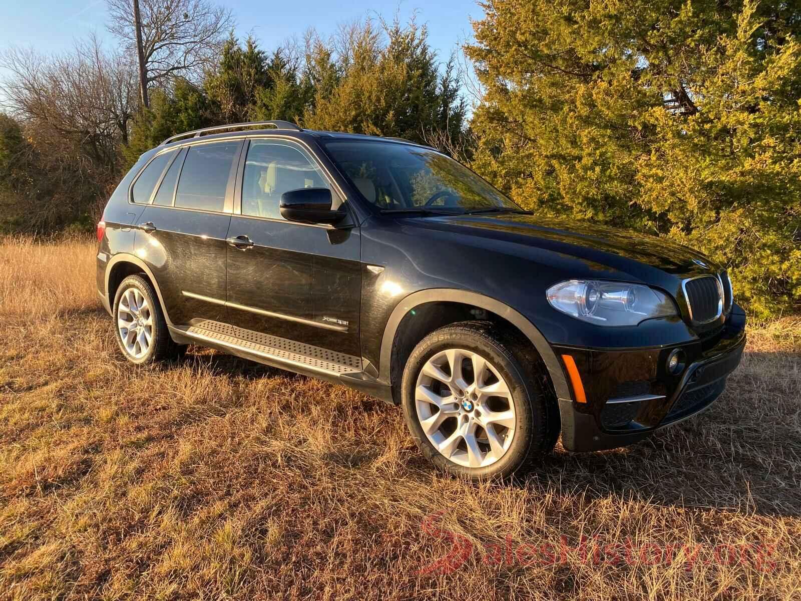 5UXZV4C54CL747982 2012 BMW X5