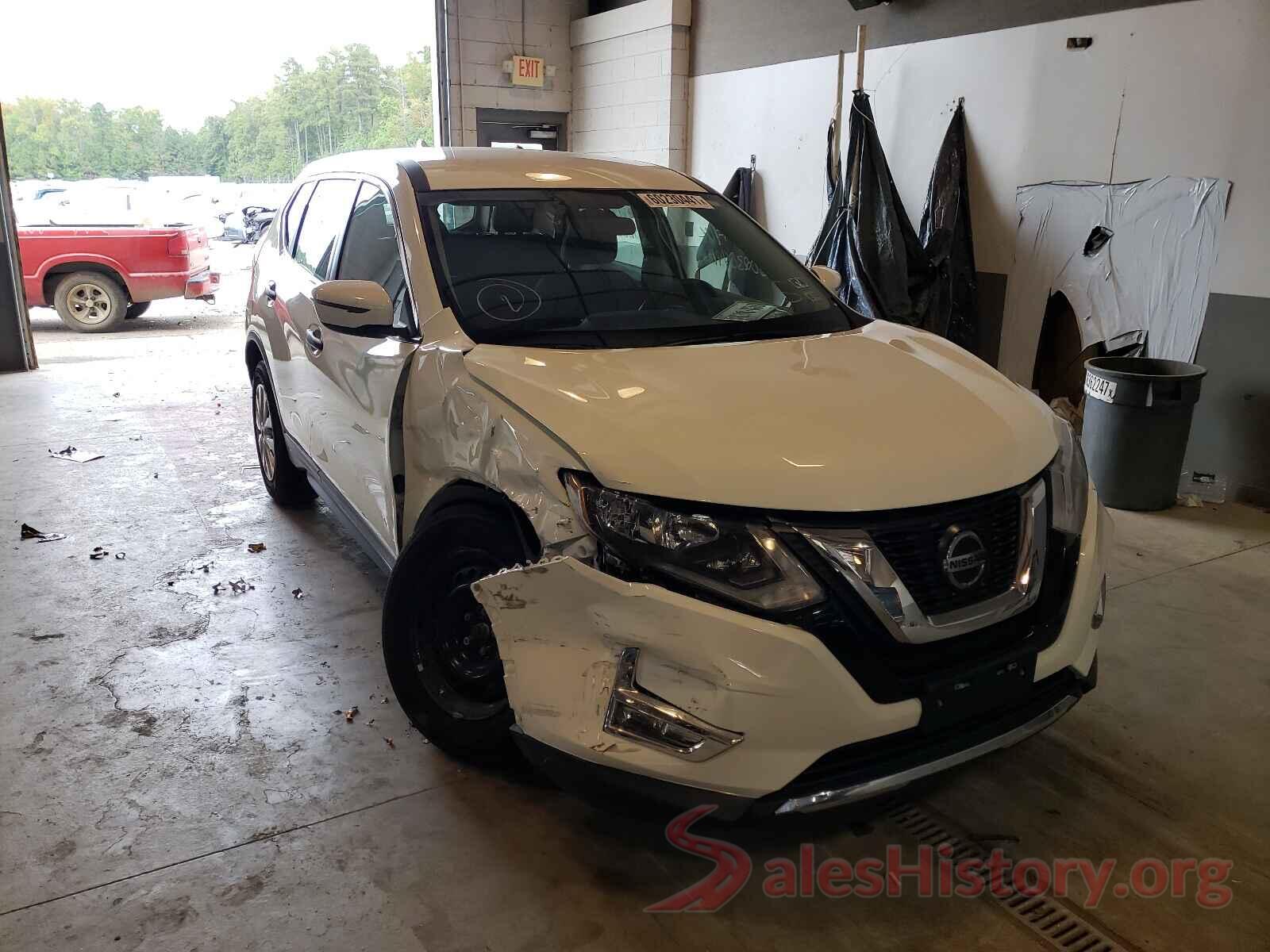 5N1AT2MTXJC823705 2018 NISSAN ROGUE