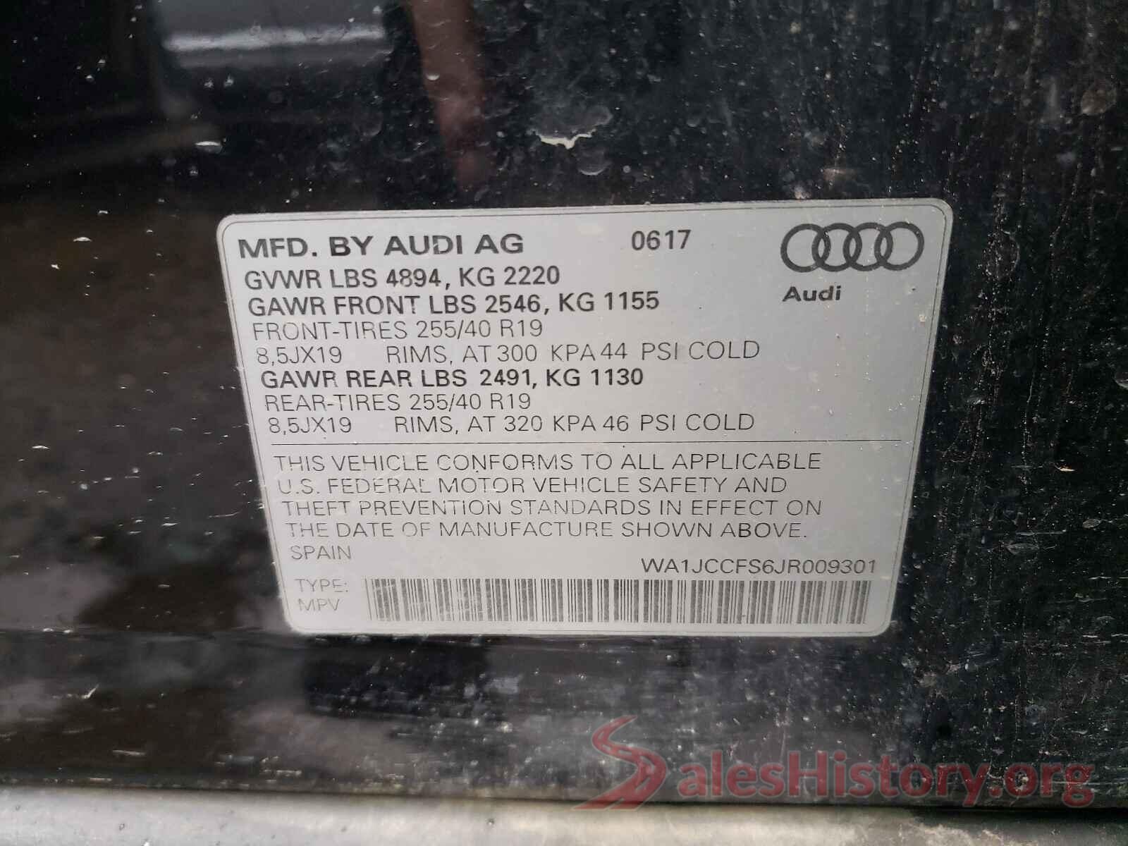 WA1JCCFS6JR009301 2018 AUDI Q3