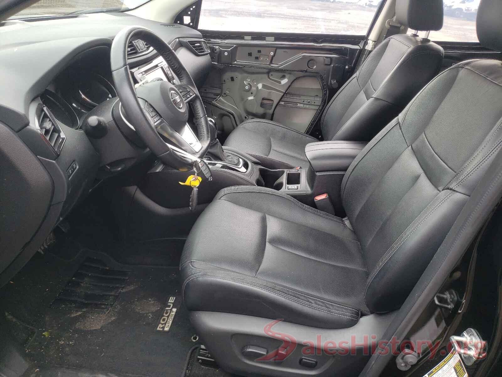 JN1BJ1CR5JW289593 2018 NISSAN ROGUE