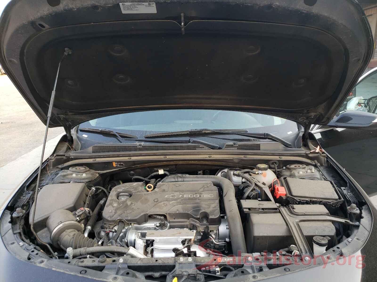 1G1ZD5ST8JF112262 2018 CHEVROLET MALIBU