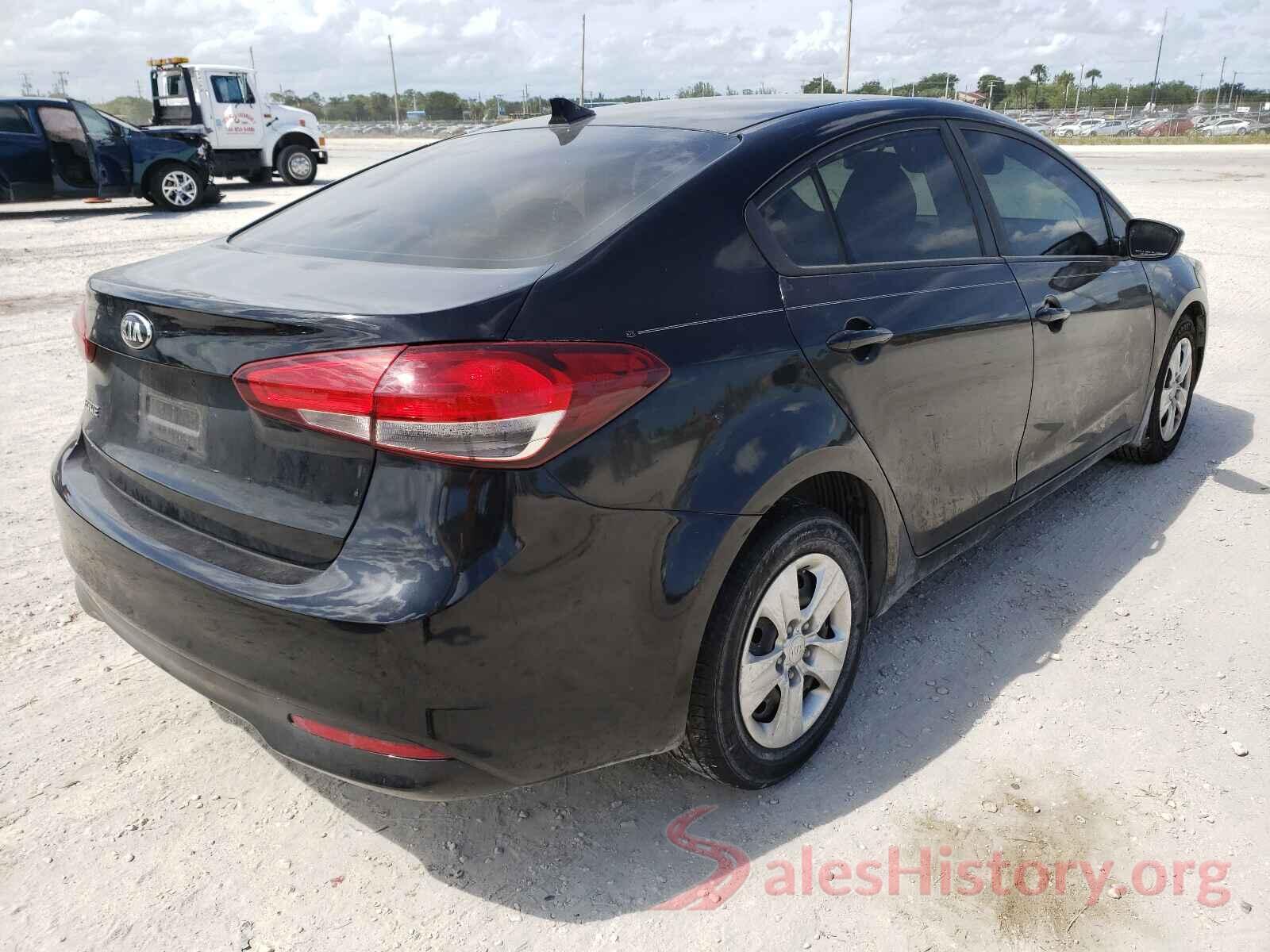 3KPFK4A76JE212031 2018 KIA FORTE