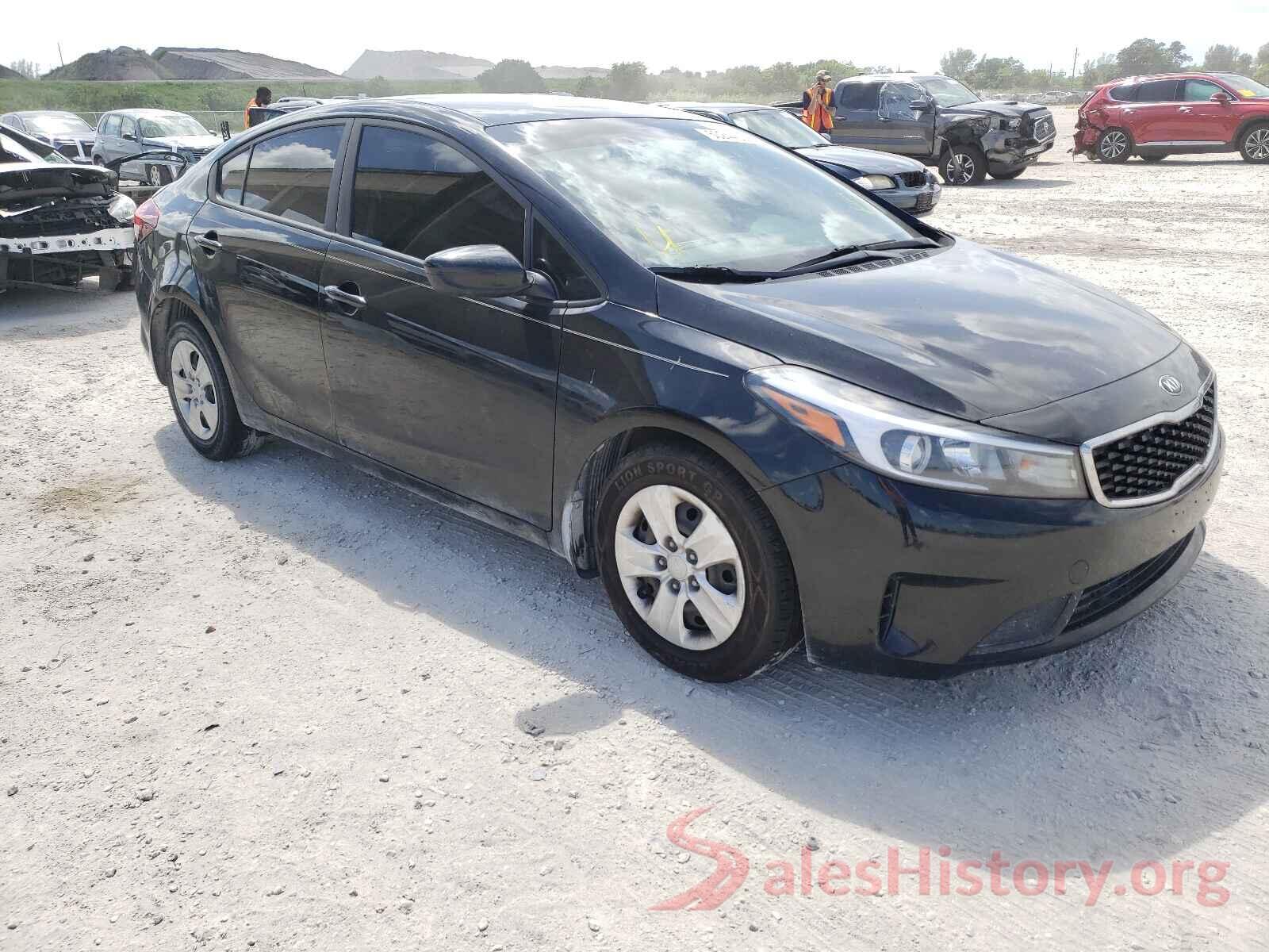 3KPFK4A76JE212031 2018 KIA FORTE