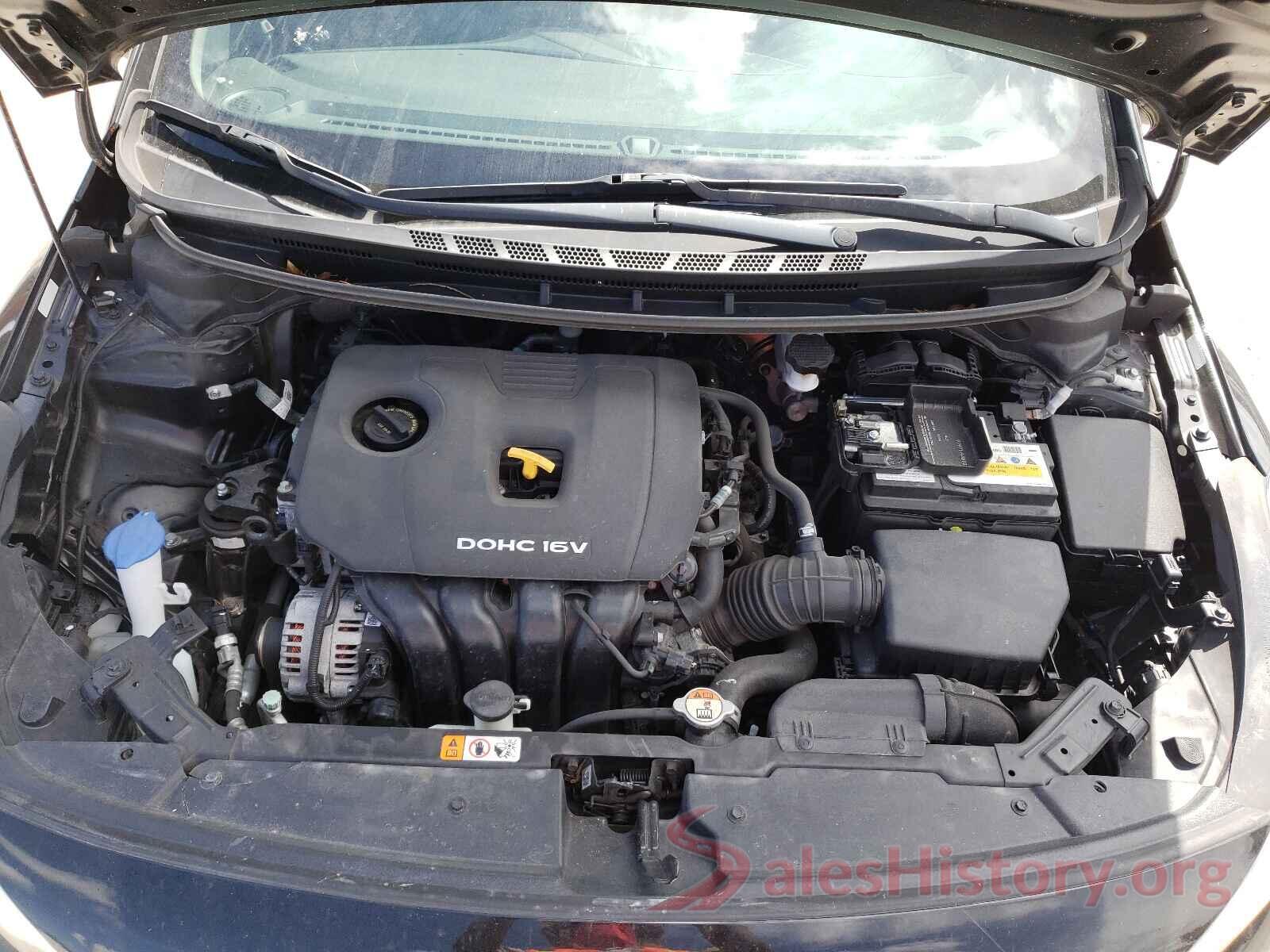 3KPFK4A76JE212031 2018 KIA FORTE