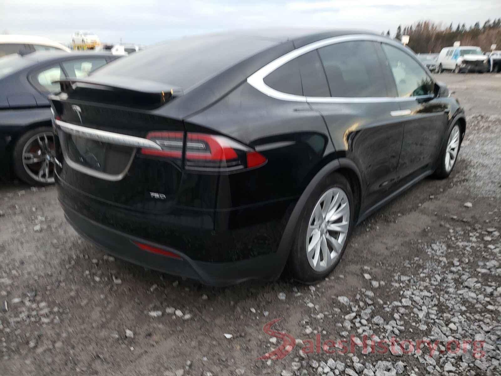 5YJXCDE22HF075576 2017 TESLA MODEL X