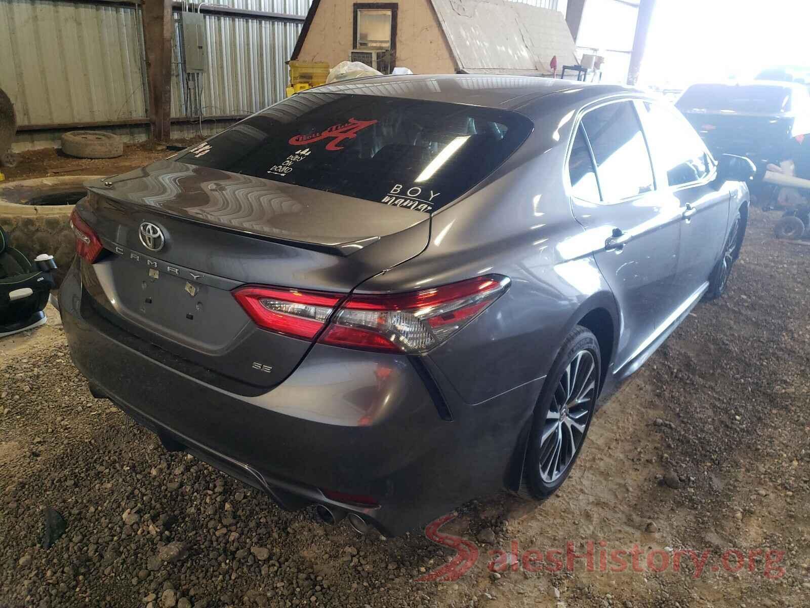 4T1B11HK1JU605846 2018 TOYOTA CAMRY