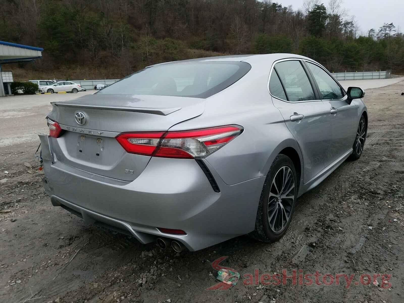 4T1B11HK3JU004681 2018 TOYOTA CAMRY