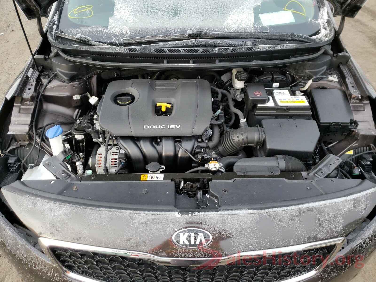 3KPFK4A71JE217010 2018 KIA FORTE