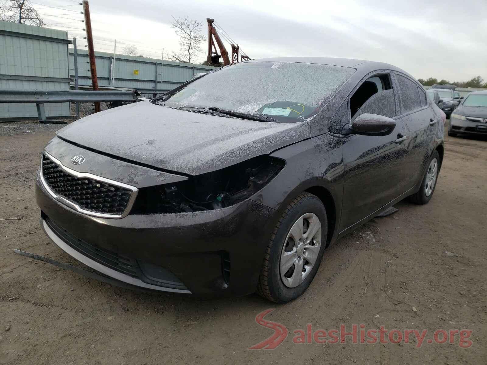 3KPFK4A71JE217010 2018 KIA FORTE