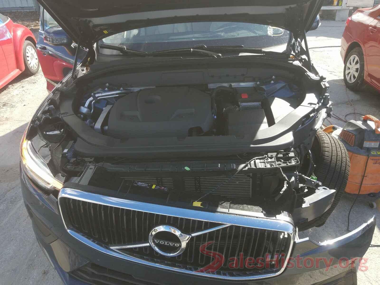 YV4102DK5L1564640 2020 VOLVO XC60