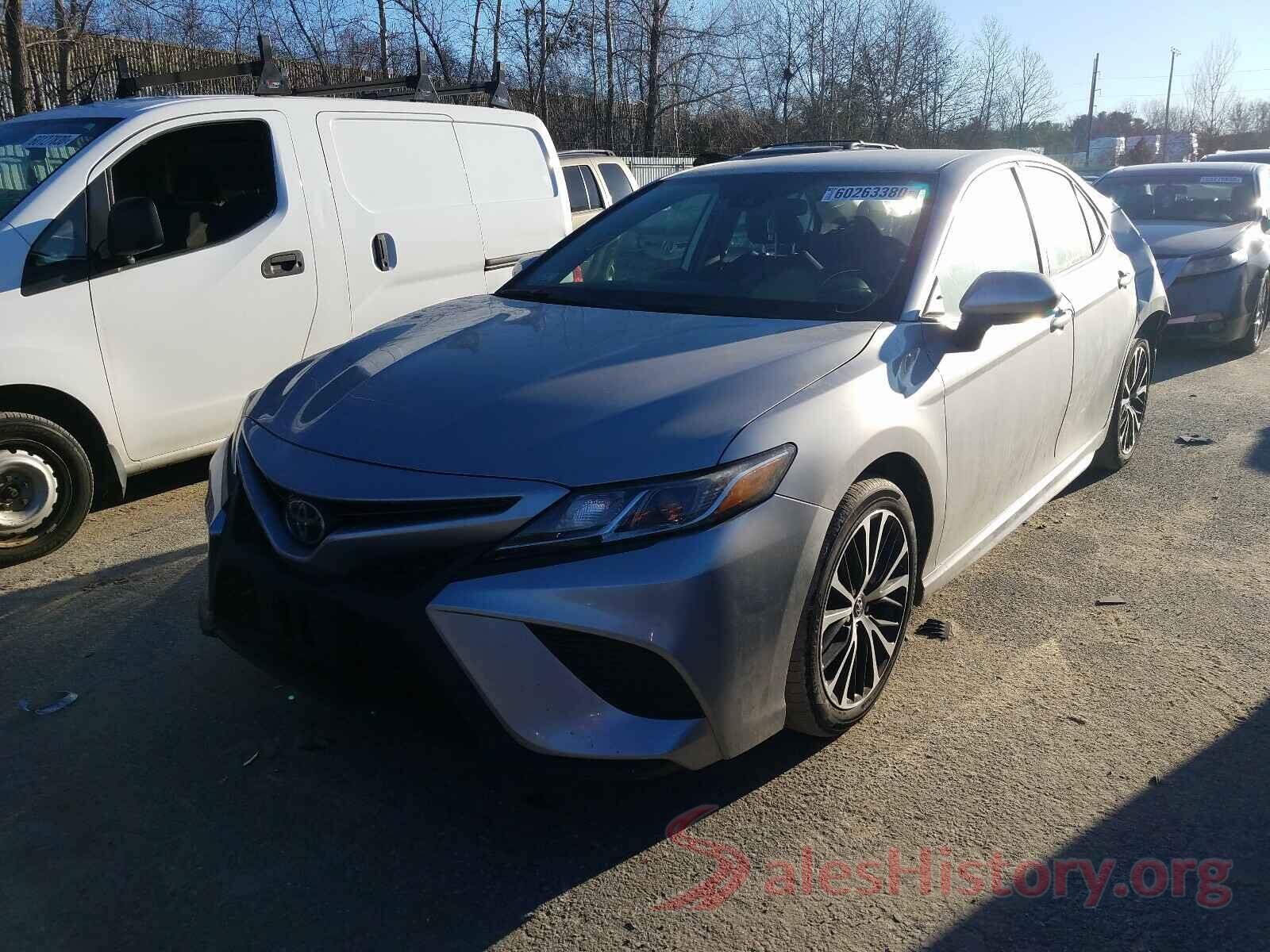 4T1B11HK8KU679489 2019 TOYOTA CAMRY