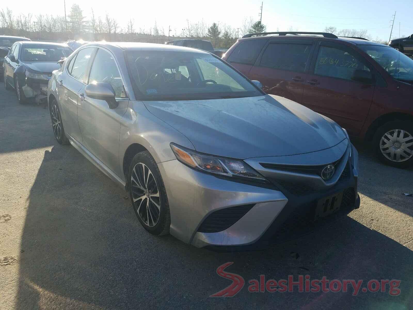 4T1B11HK8KU679489 2019 TOYOTA CAMRY