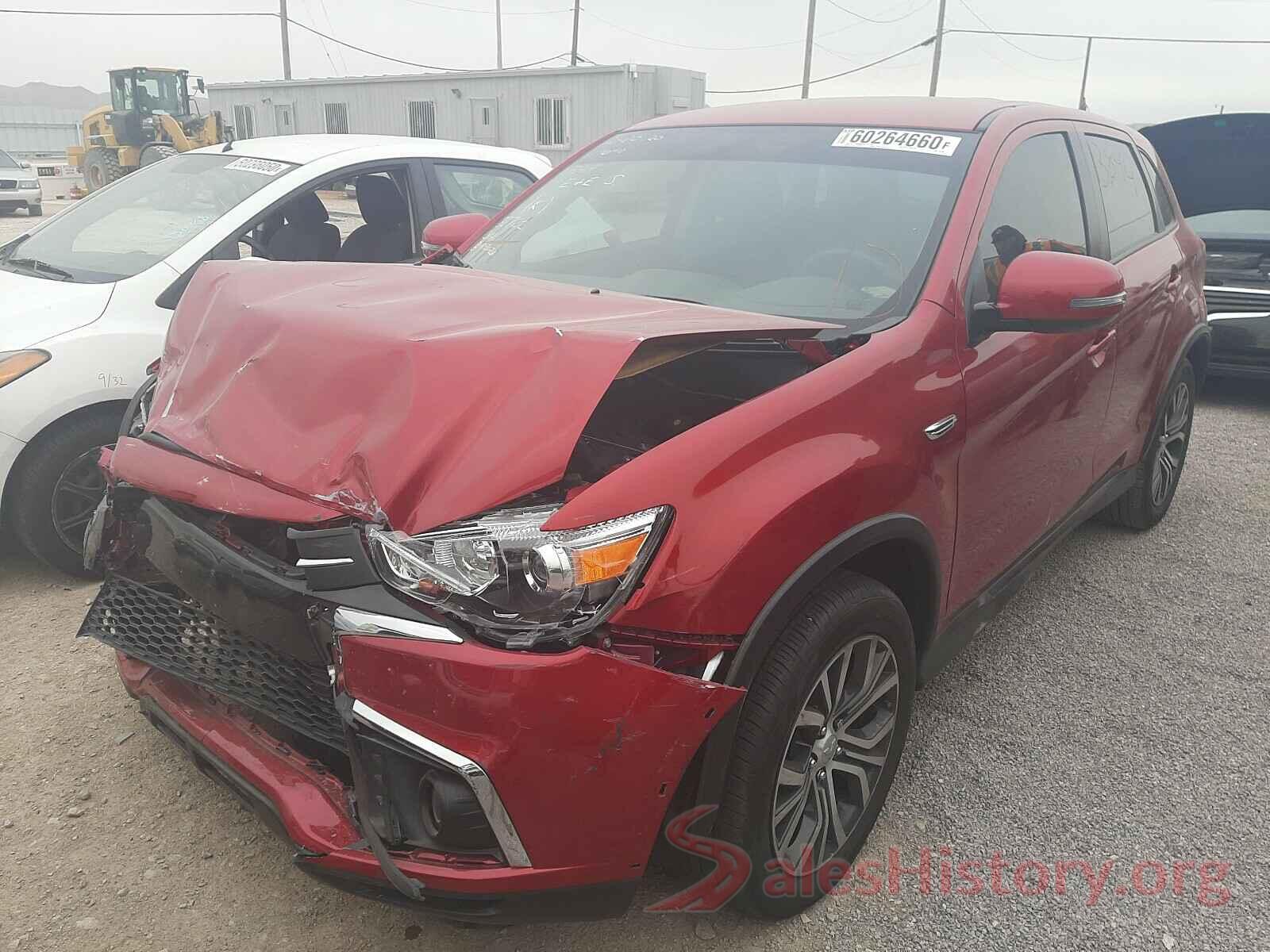 JA4AP3AUXJU021056 2018 MITSUBISHI OUTLANDER