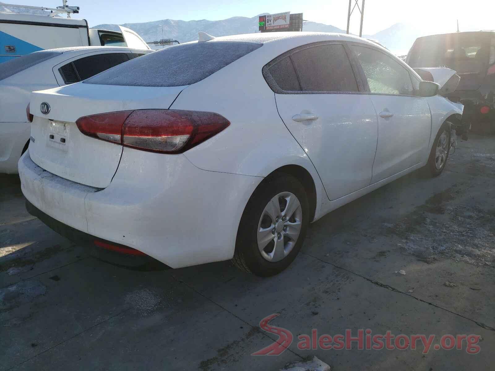 3KPFL4A74HE095055 2017 KIA FORTE