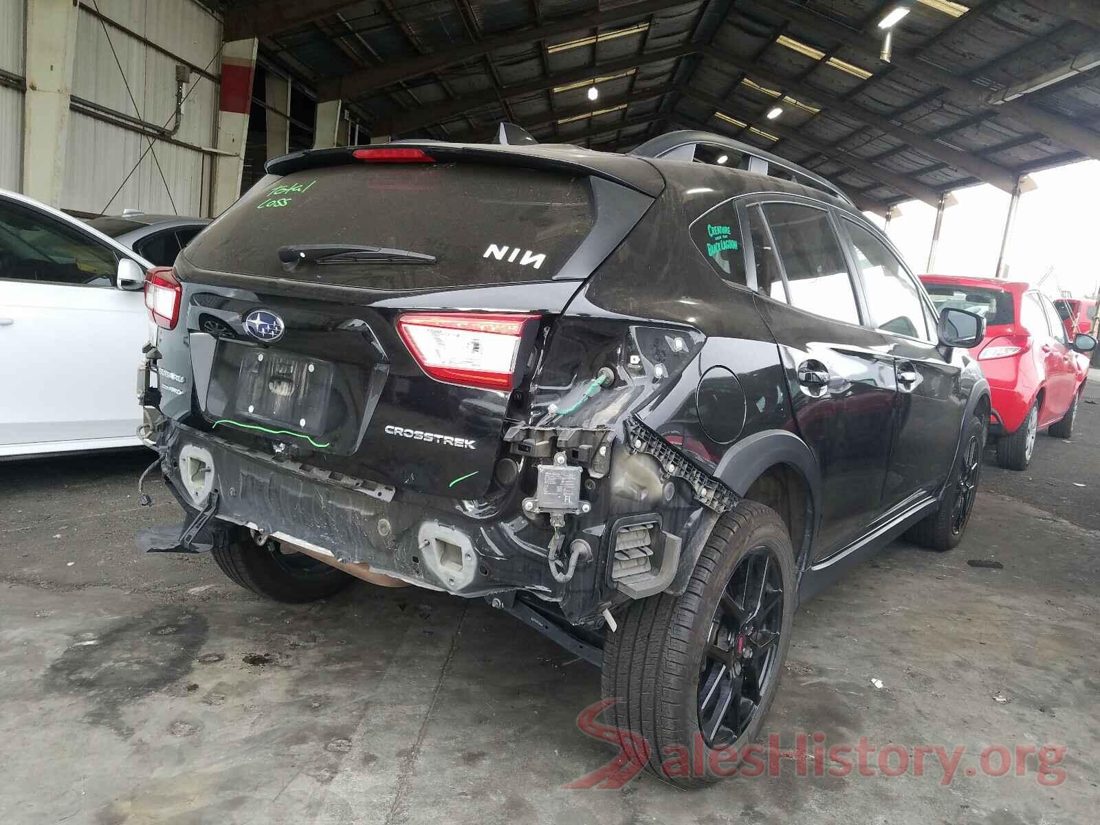 JF2GTAMC8JH327024 2018 SUBARU CROSSTREK