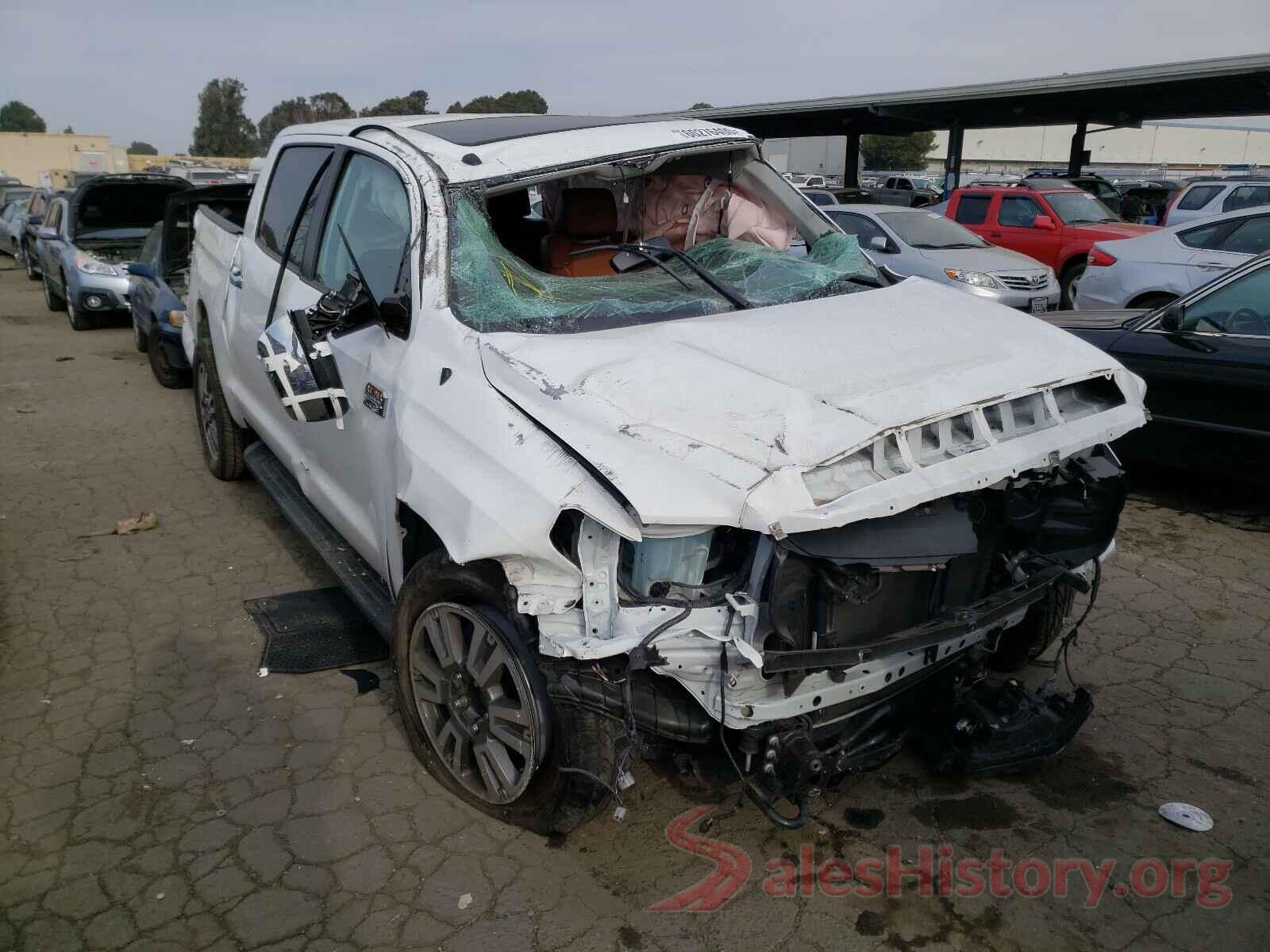 5TFAY5F11JX767438 2018 TOYOTA TUNDRA