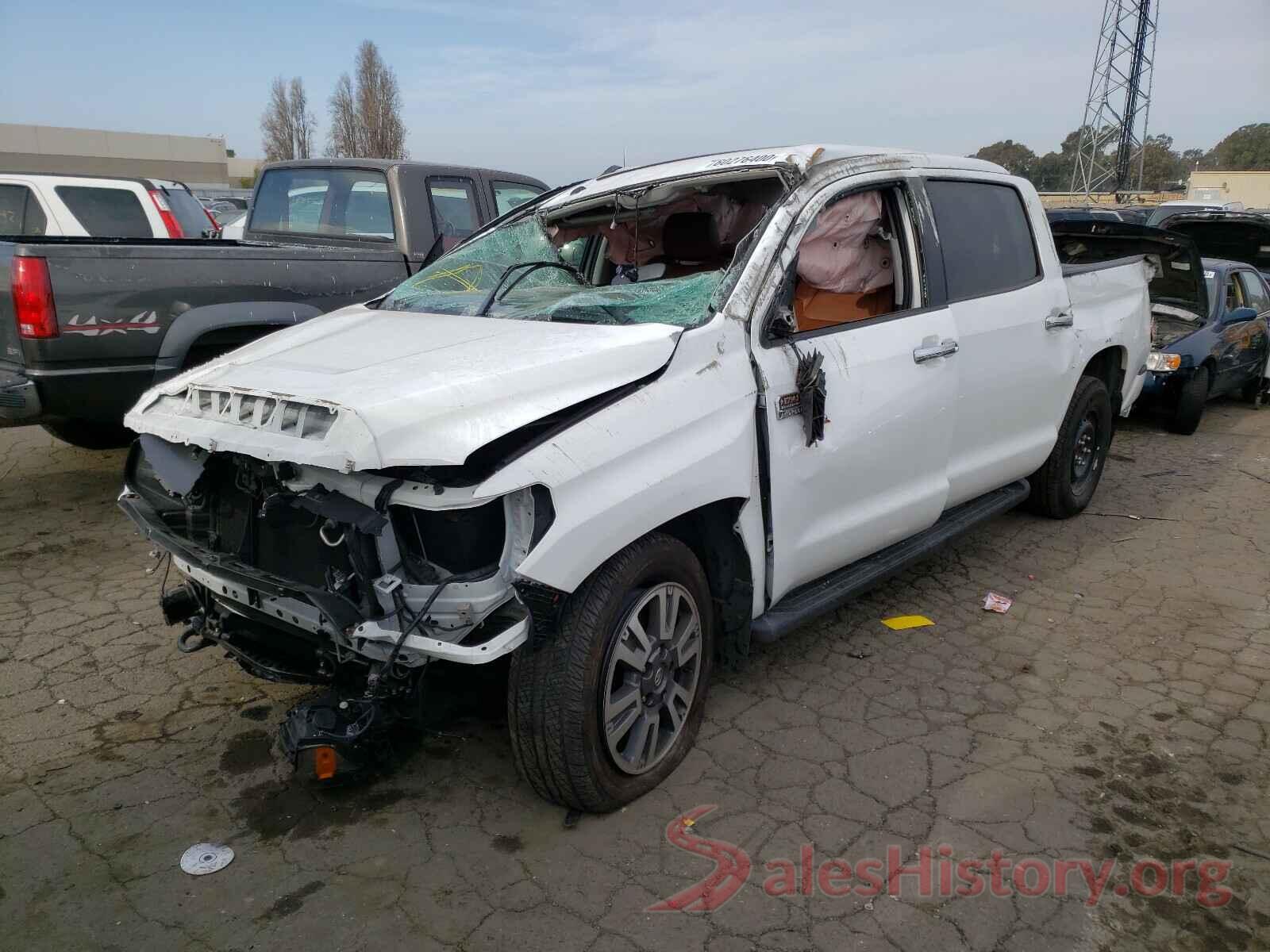 5TFAY5F11JX767438 2018 TOYOTA TUNDRA