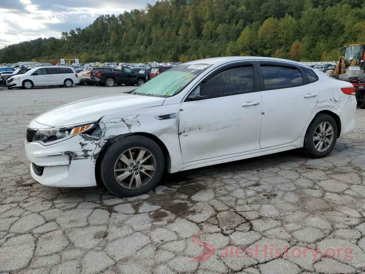 5XXGT4L32JG187180 2018 KIA OPTIMA