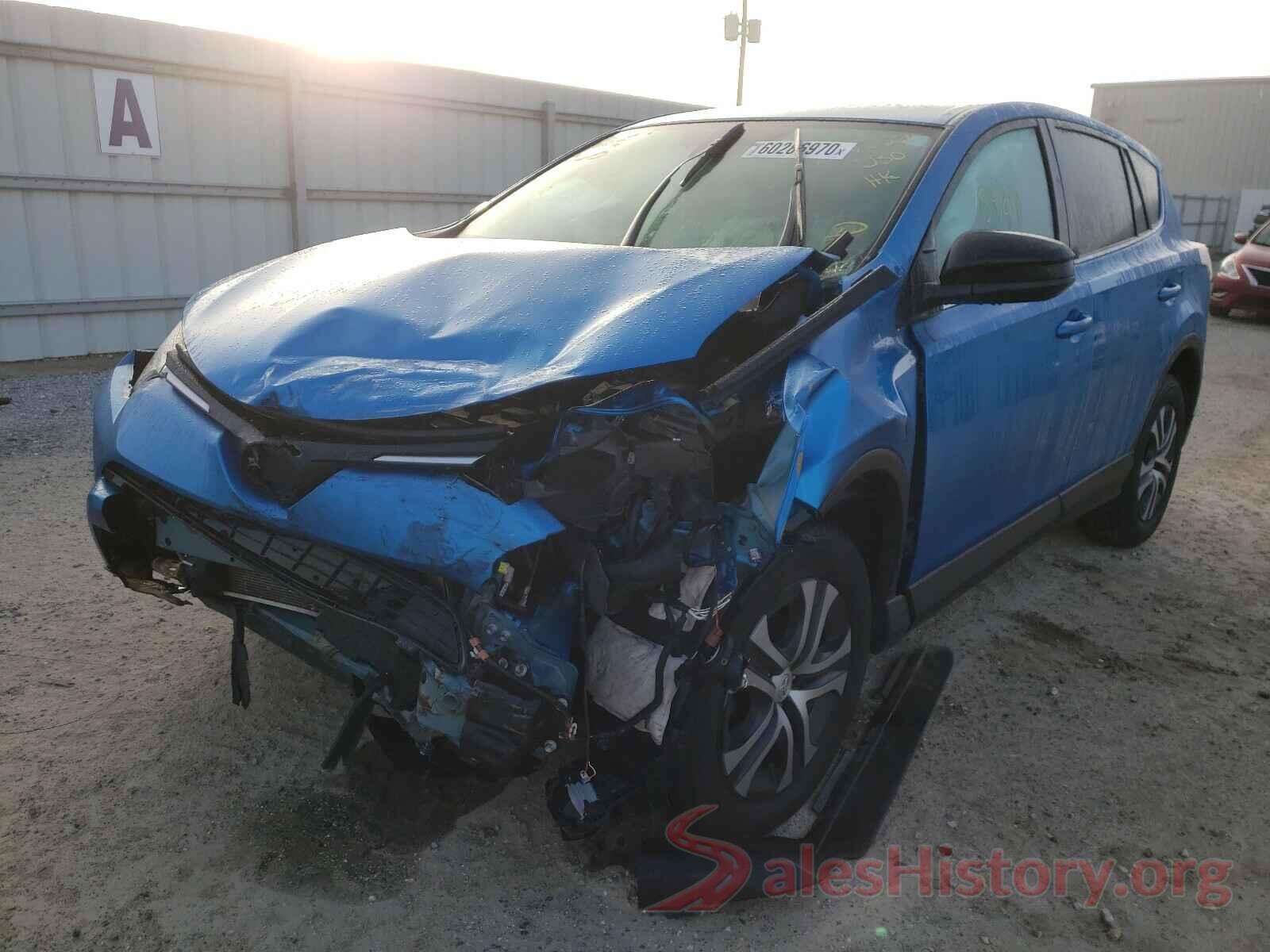 2T3ZFREV1JW474647 2018 TOYOTA RAV4