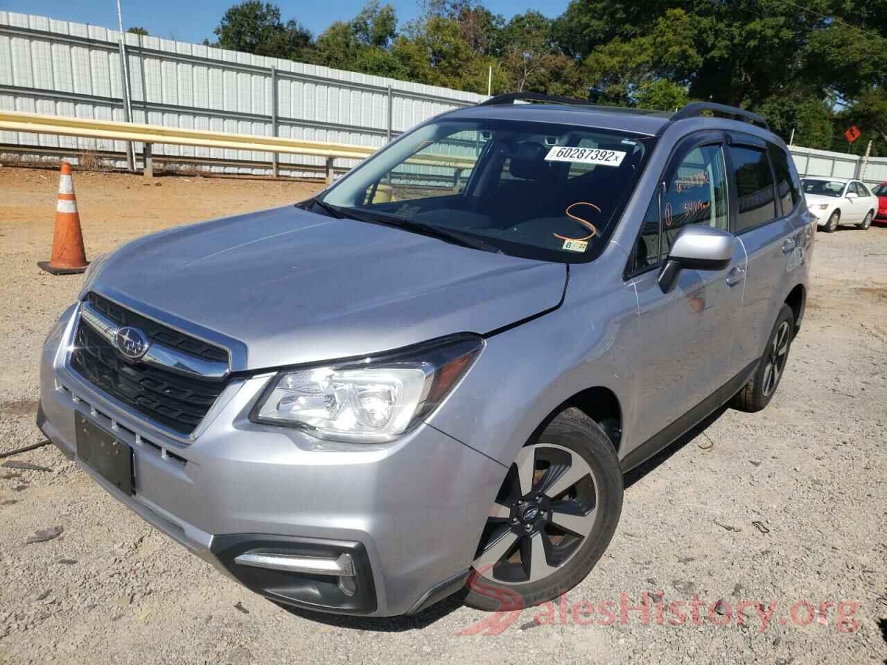 JF2SJAGC7HH554128 2017 SUBARU FORESTER