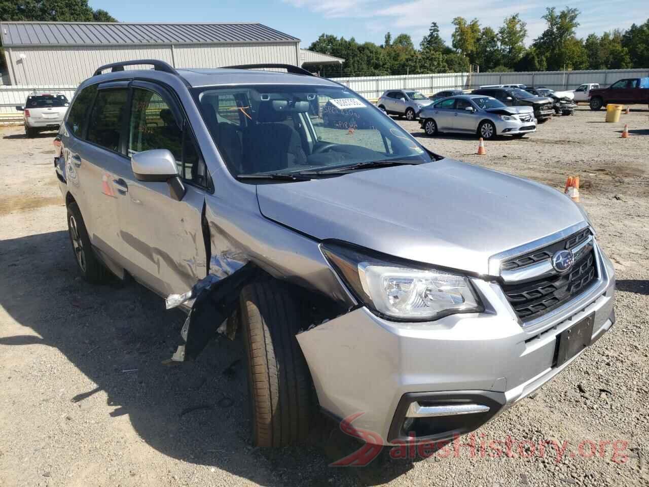 JF2SJAGC7HH554128 2017 SUBARU FORESTER