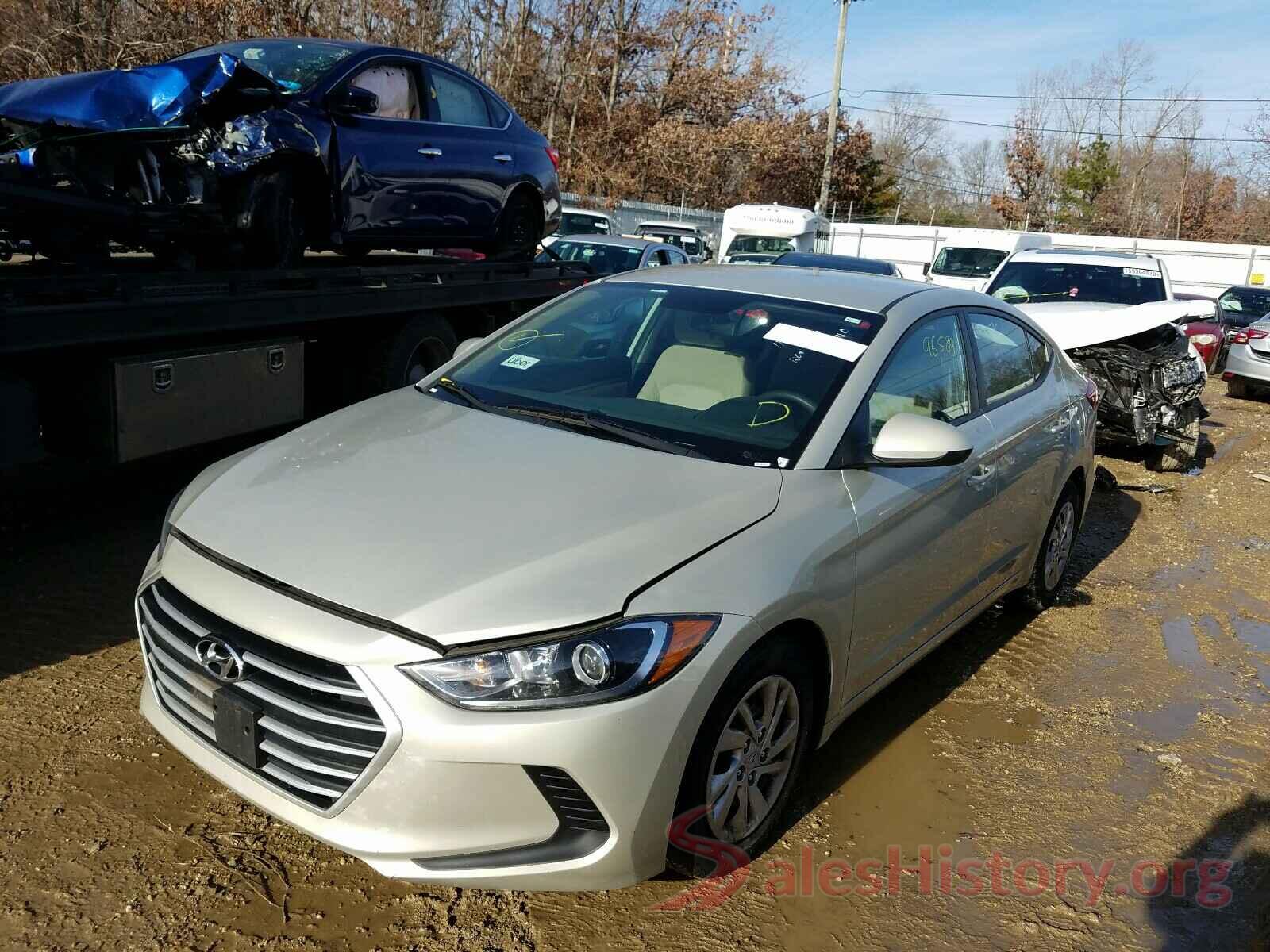 5NPD74LF4HH179923 2017 HYUNDAI ELANTRA